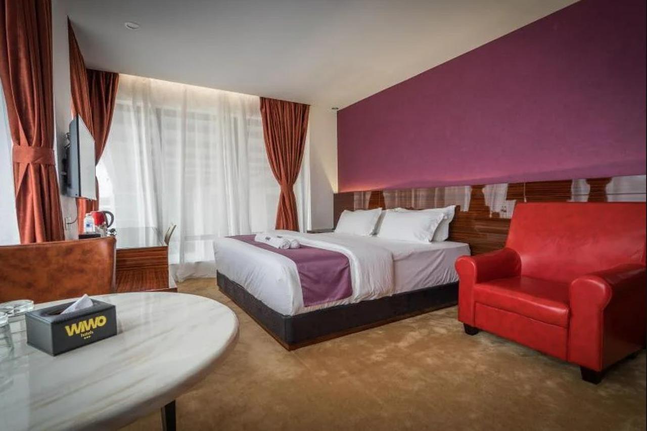 Wiwo Hotel Bintulu Extérieur photo