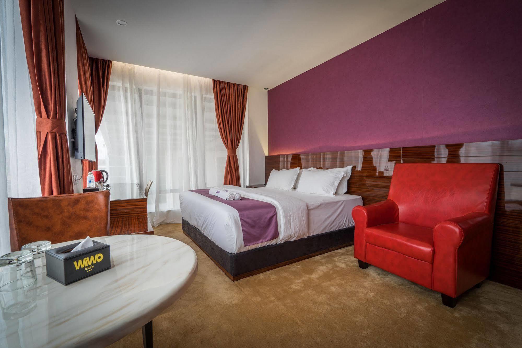 Wiwo Hotel Bintulu Extérieur photo