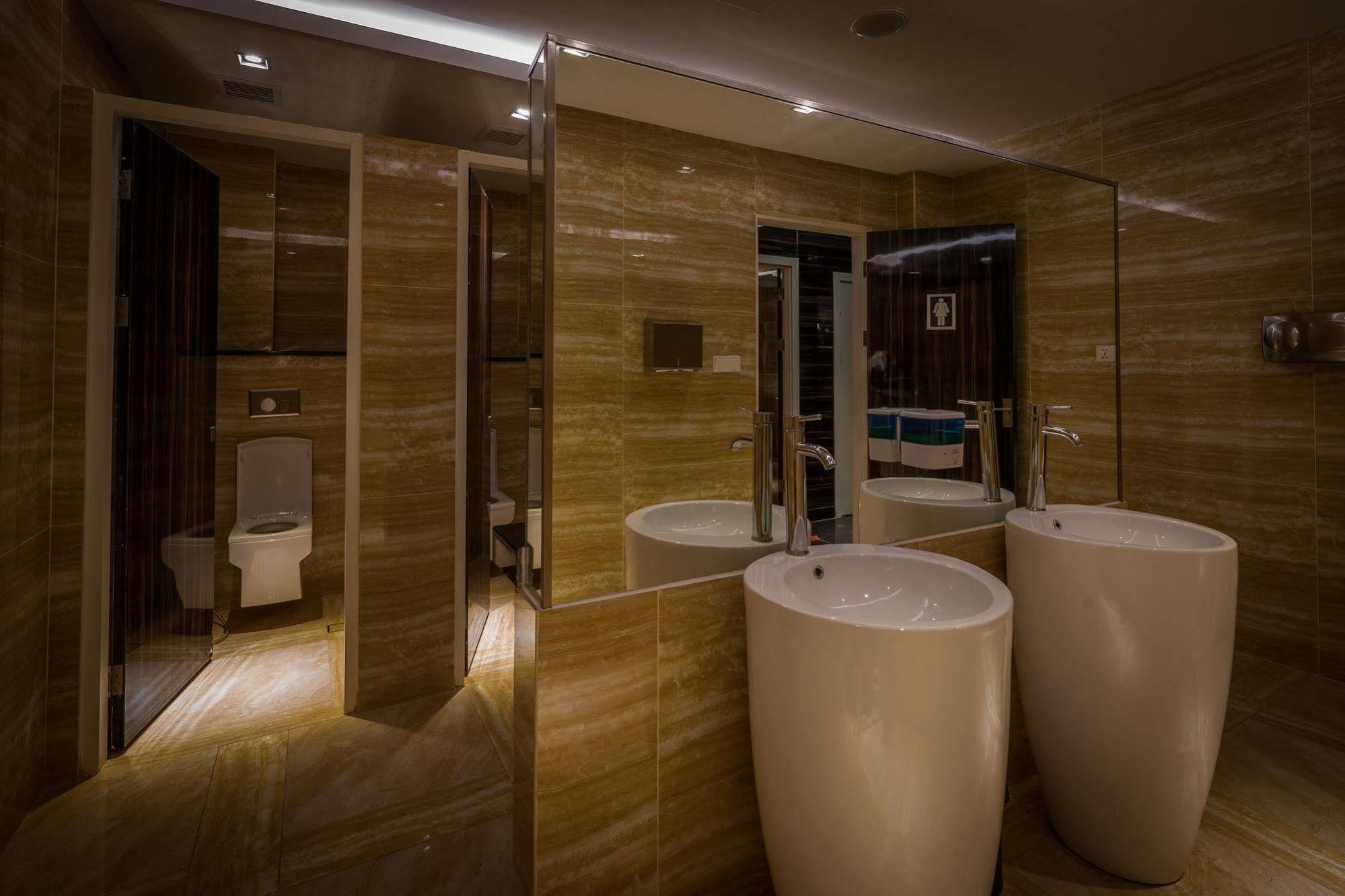 Wiwo Hotel Bintulu Extérieur photo