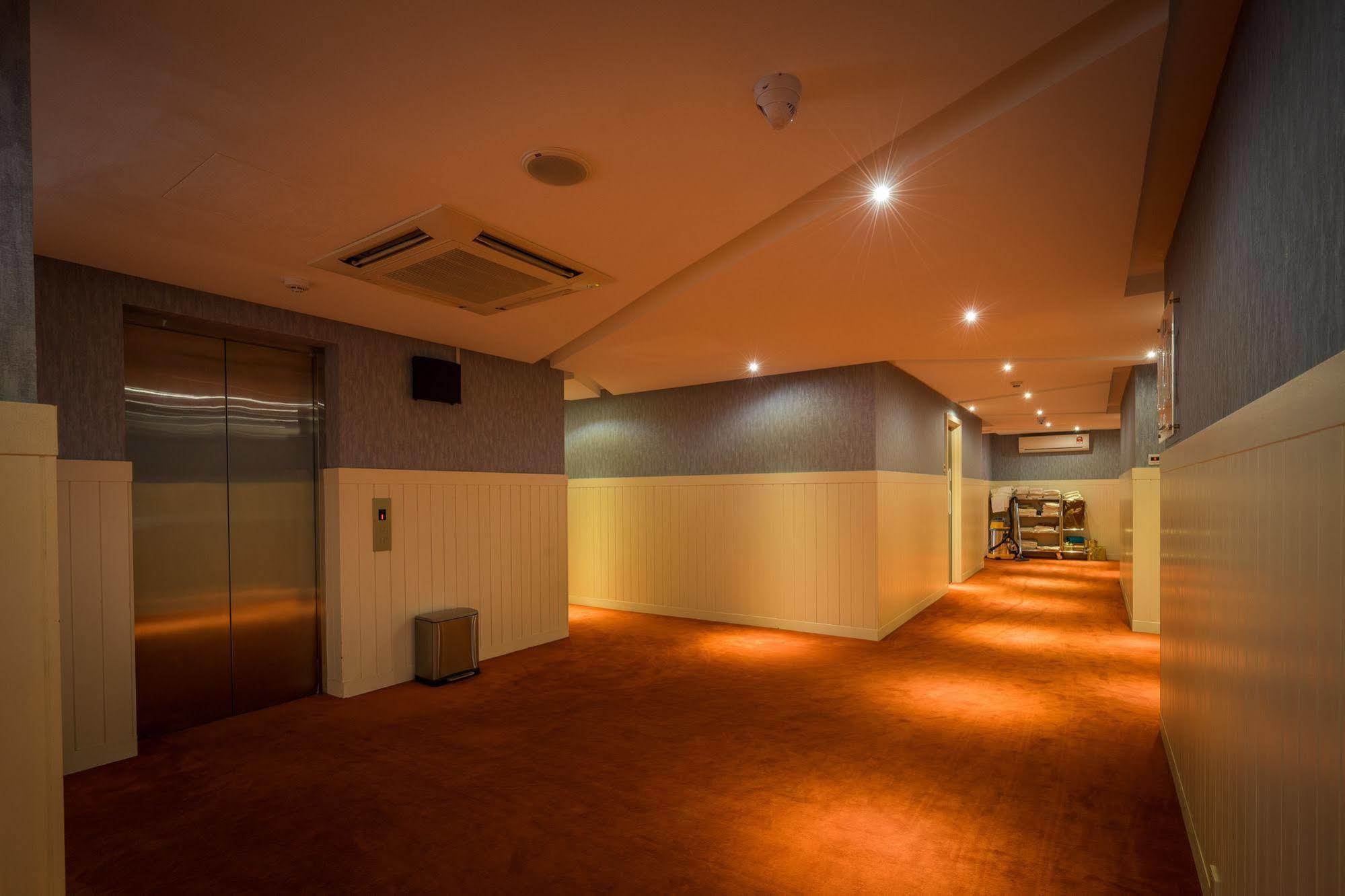 Wiwo Hotel Bintulu Extérieur photo